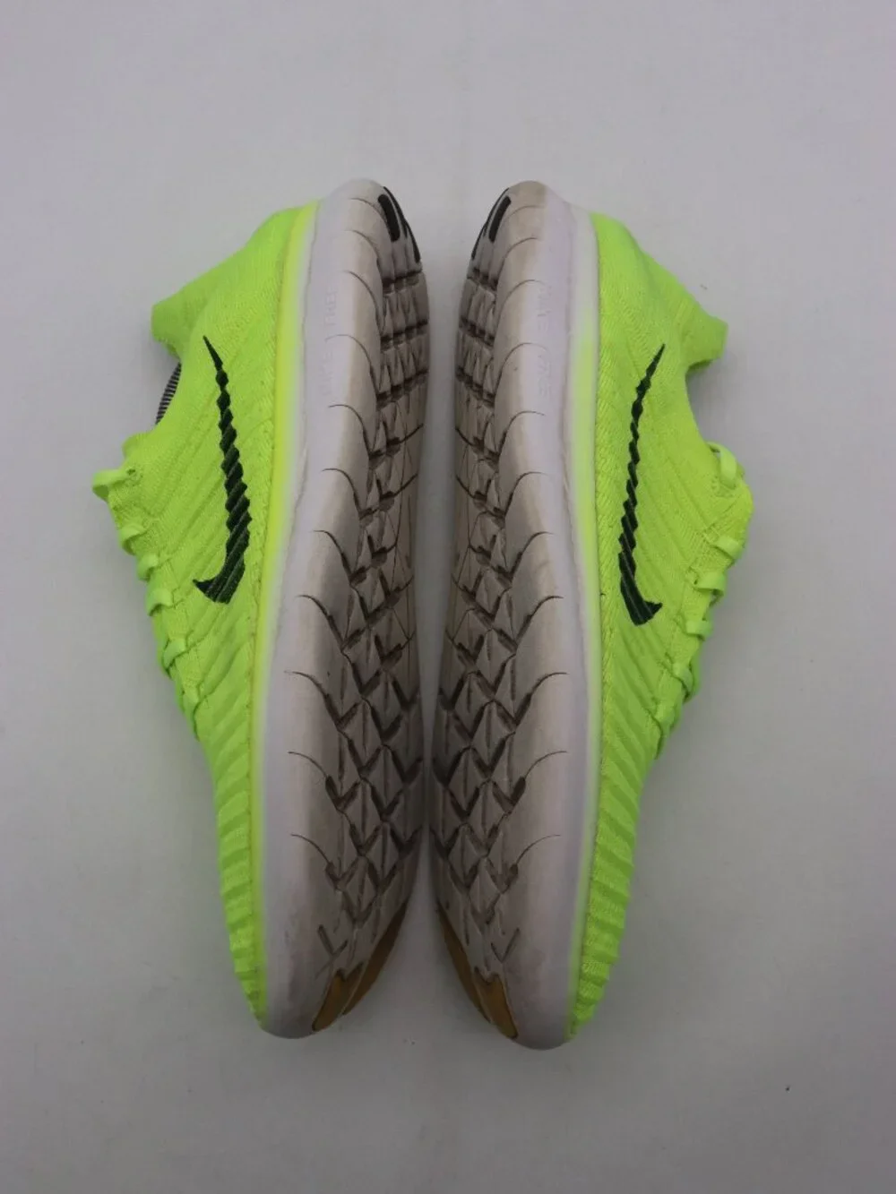 Nike Free RN Flyknit Men's 13 'Medal Stand' Olympics Neon Green Volt 842545-700